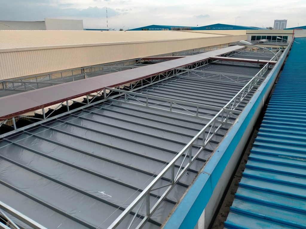 Mái bạt xếp nhà xưởng kho bãi