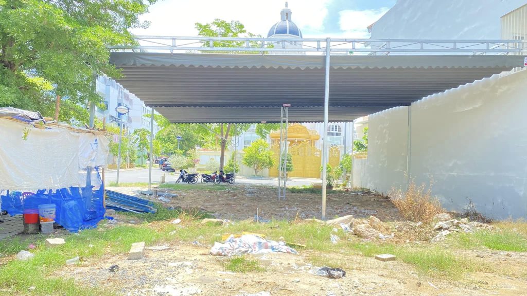 Bạt mái xếp che nhà để xe che nắng mưa ngoài trời