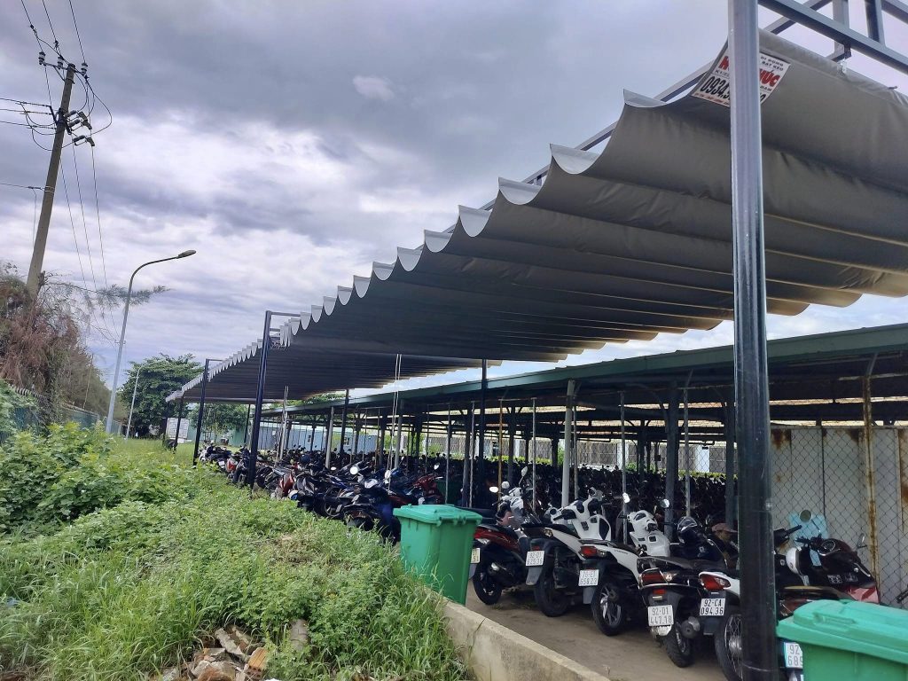 Bạt mái xếp che nhà để xe che nắng mưa ngoài trời