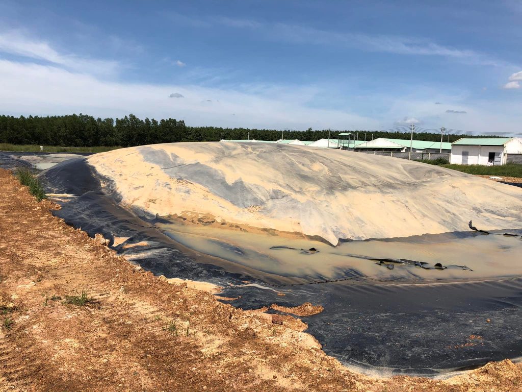 Hầm biogas phủ bạt HDPE