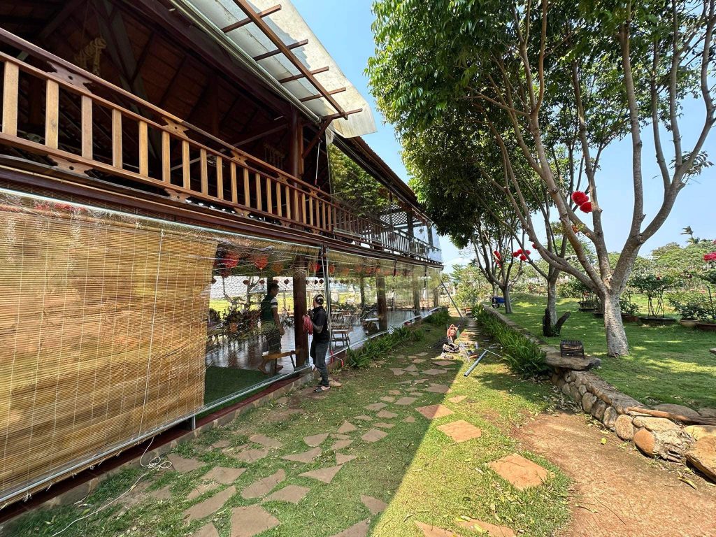 Bạt nhựa PVC trong suốt