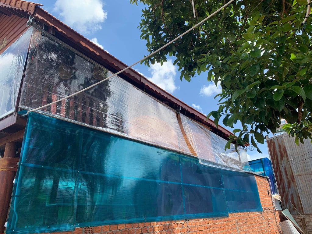 Bạt nhựa PVC trong suốt