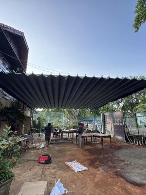 Bạt kéo mái xếp che nhà để xe