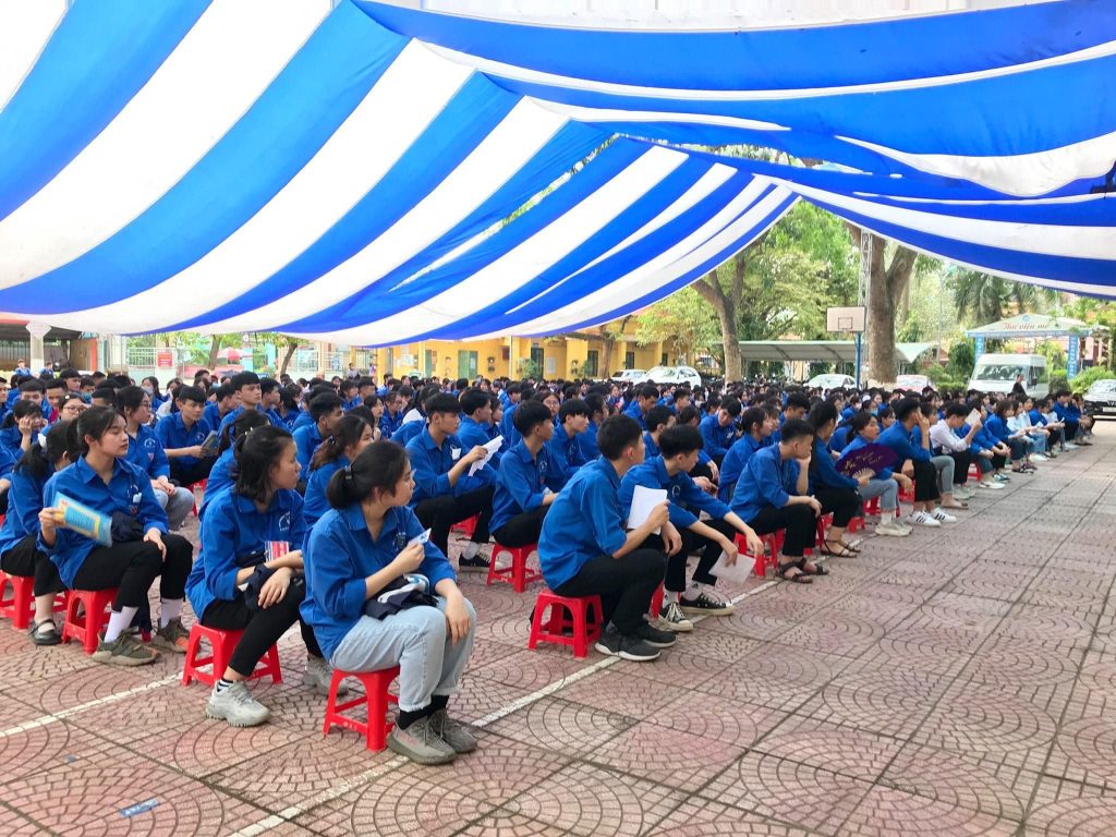 Dù che nắng sự kiện sân trường học ngoài trời Dù che nắng sự kiện sân trường học ngoài trời