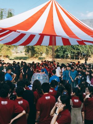 Bạt dù tròn che sân trường đường kính 12m