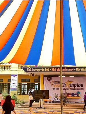 Ứng dụng vải bạt dù che nắng làm dù che sự kiện