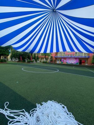 Ứng dụng vải bạt dù che nắng làm dù che sự kiện