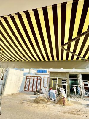 Mái hiên di động tay quay