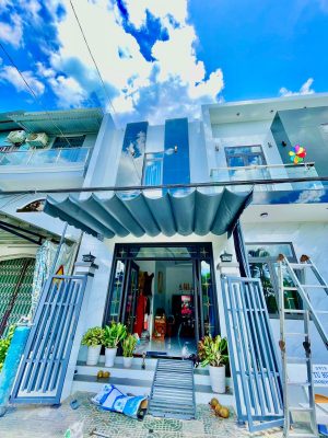 Bạt xếp lượn sóng che hiên nhà