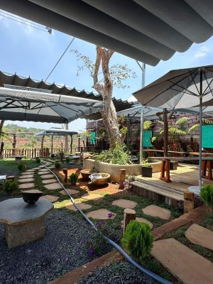 Bạt kéo quán cafe ngoài trời