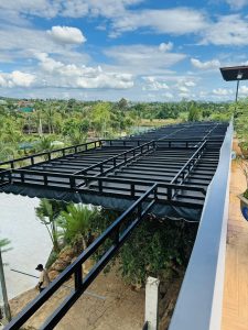 Bạt mái xếp lượn sóng che nắng sân vườn