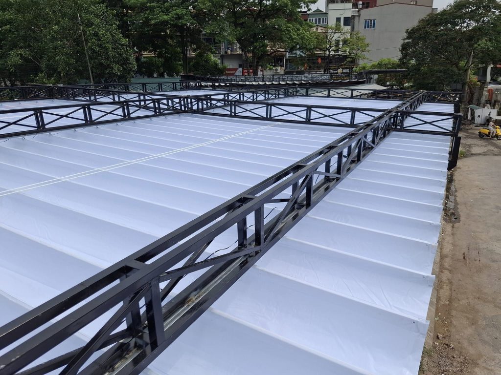 Bạt nhựa PVC ứng dụng làm mái xếp di động