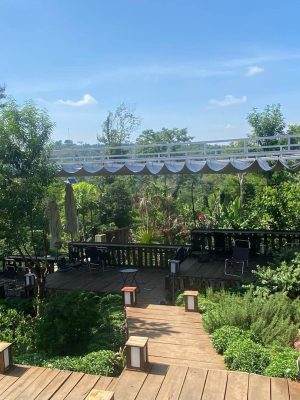 Bạt kéo quán cafe sân vườn ngoài trời